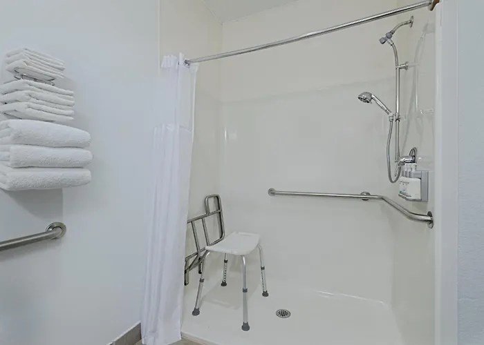 Hotel Garner - Forsyth By Ihg 3*